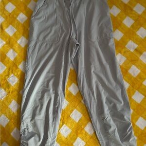 Lululemon Dance Studios Size 4